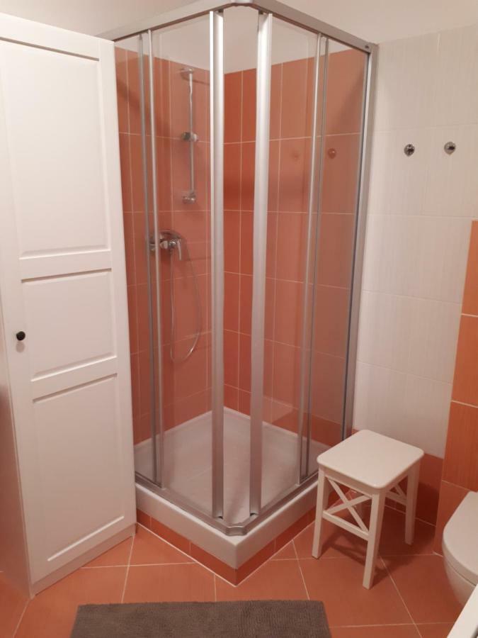 Hrabovo Alzbeta 16 Apartment Ruzomberok Bagian luar foto